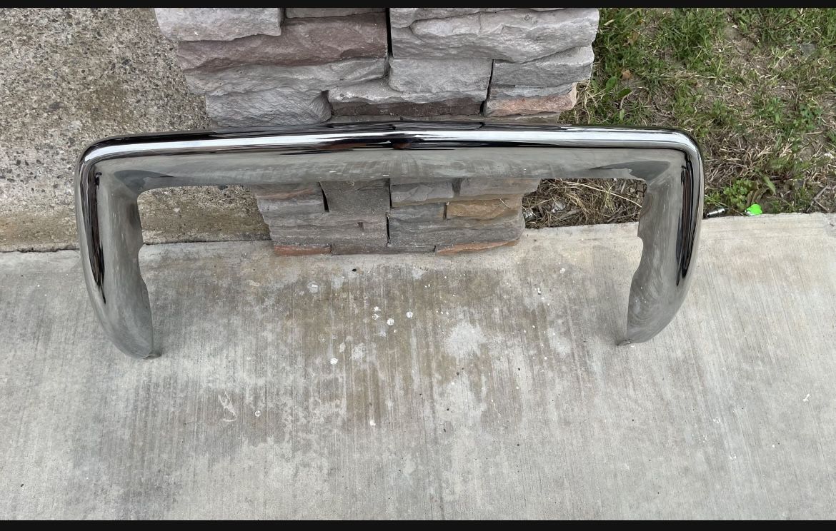 Ford Thunderbird bumper guard