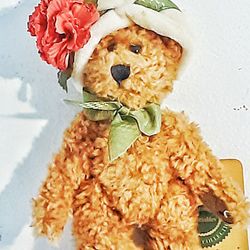 Boyds Bear Plush Teddy Bear Carmella De Bearvoire 7" X 4" 1999