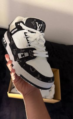 Lvs shoes