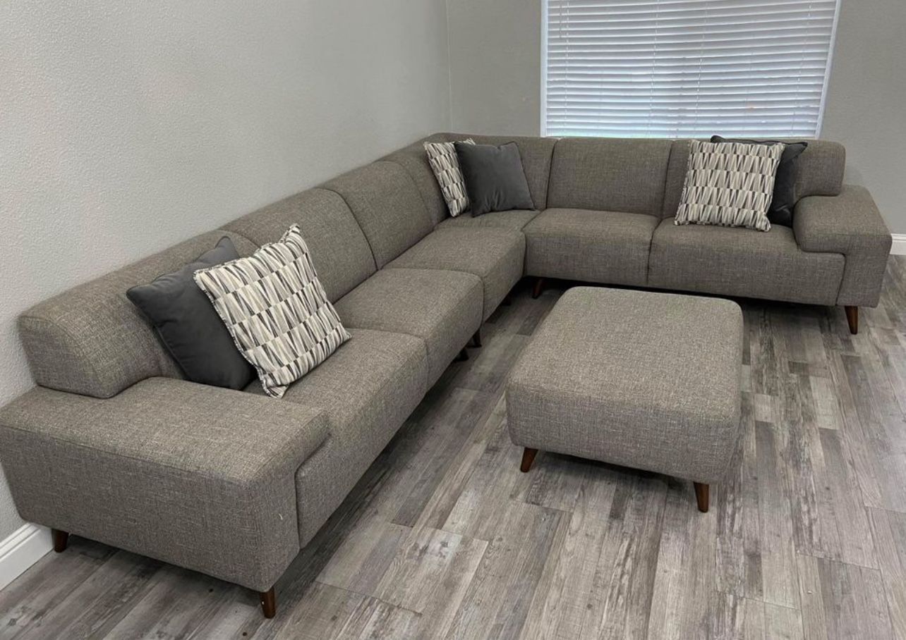 Brand New Sectional Sofa Sectional Couch Grey Sofa Grey Sectional Mensa 5 Piece Sectional Sofa With Ottoman Free Delivery