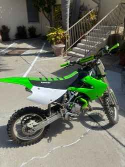 2007 Kawasaki dirt bike