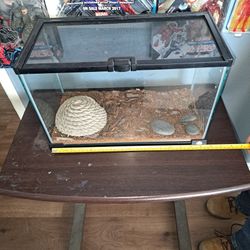 5 Gallon Reptile Tank 