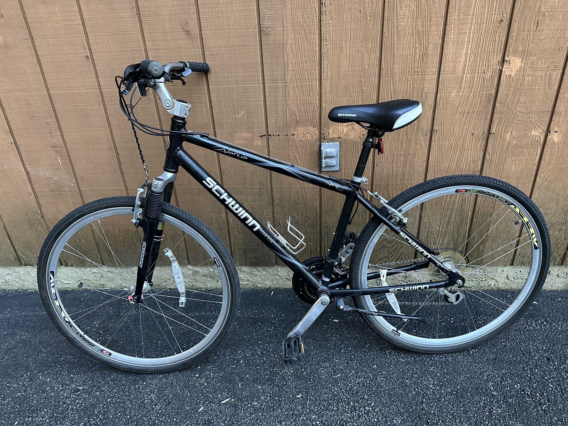 Schwinn Hybrid Bicycle