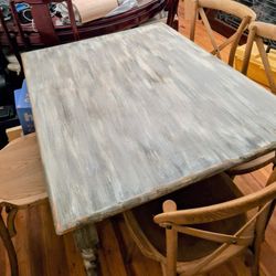 Table With Chairs 