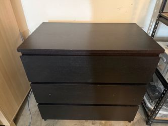 3-Drawer Dresser