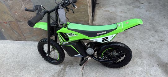 Razor  SX Dirt Rocket  12v