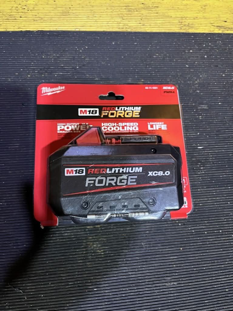 Milwaukee Forge XC 8.0 AH