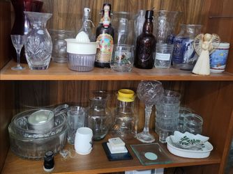 Mixed Glassware and Home Decor Lot