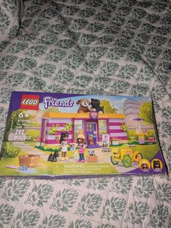 Lego friends pet adoption cafe