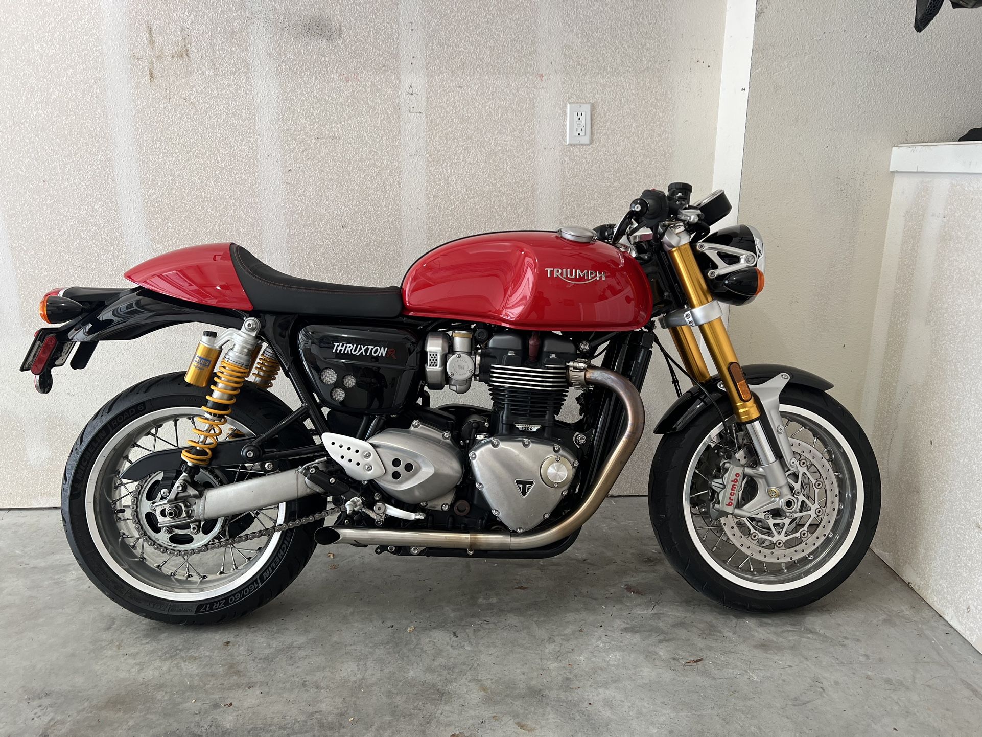 2016 Triumph Thruxton R