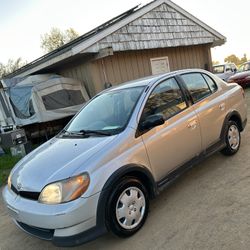 2000 Toyota Echo 