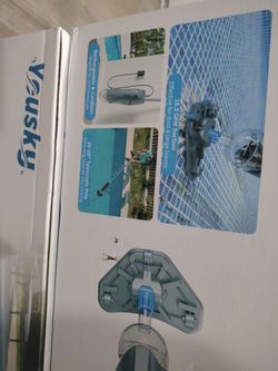 pool vacuum (above ground)