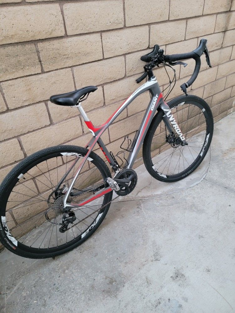 Giant ANYROAD Comax 2016 Gravel Bike Used