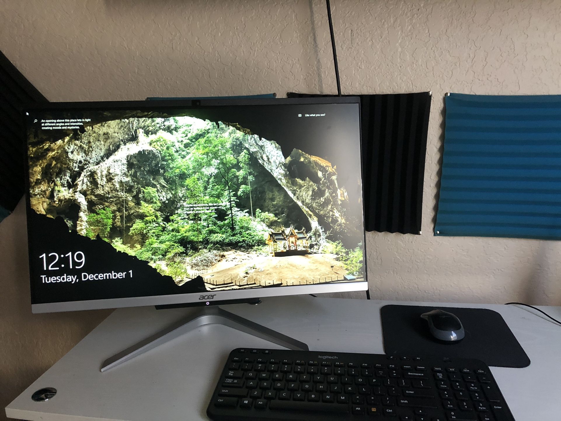 23.8” Acer Aspire all-in-one desktop