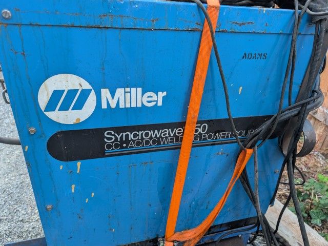 Miller Syncrowave 250 TIG / Stick Welder – Heavy Duty AC/DC
