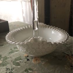 Large Basket, Spanish Lace  Fenten  