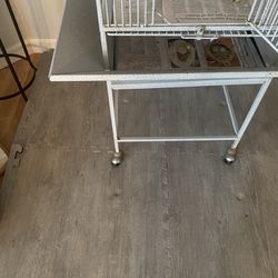 Kings Well Made Cage On Wheels With Feeder Bowls