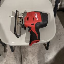 Milwaukee M12 Jig Saw 
