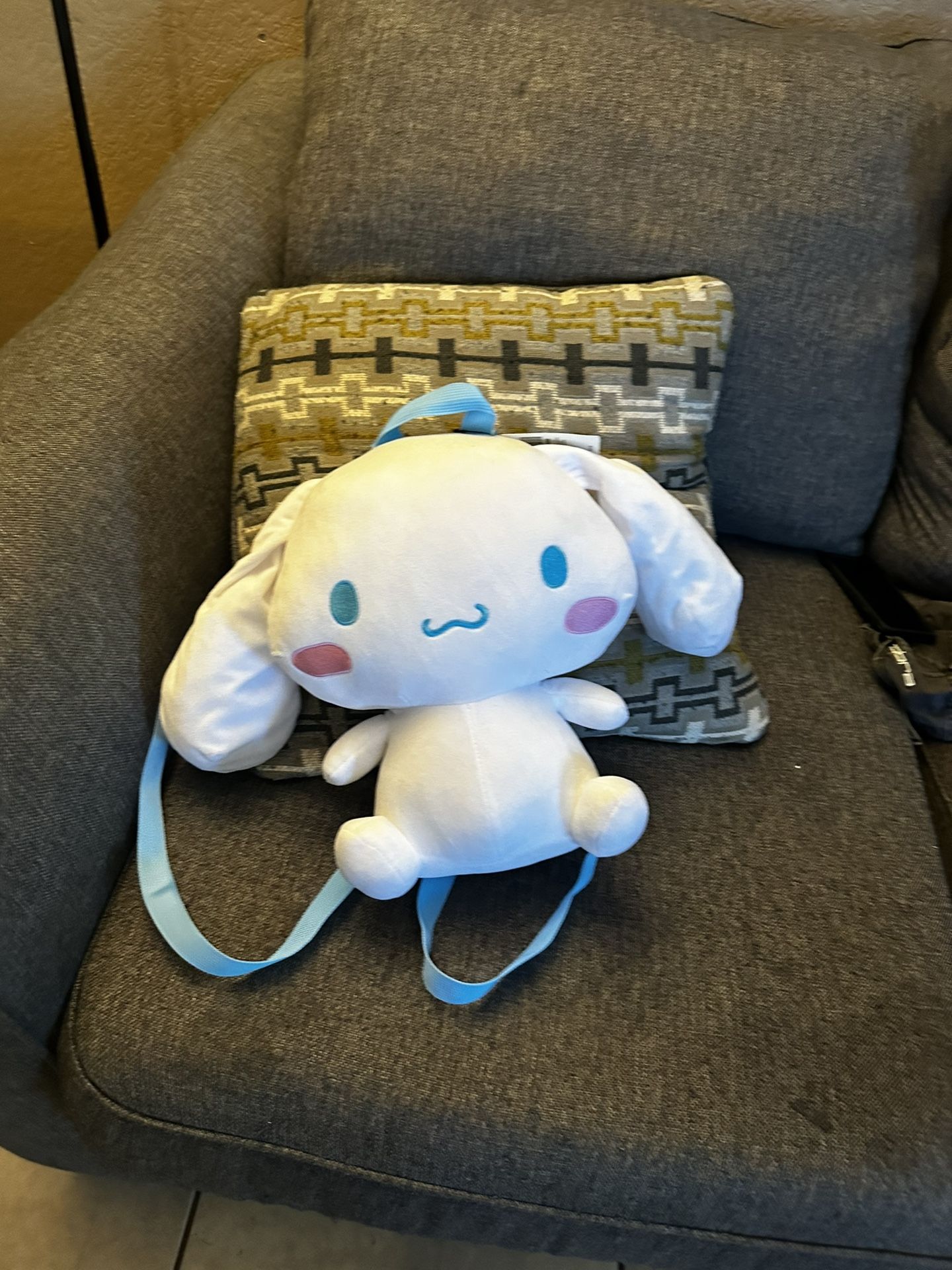 Cinnamon Roll Backpack (Hot Topic)