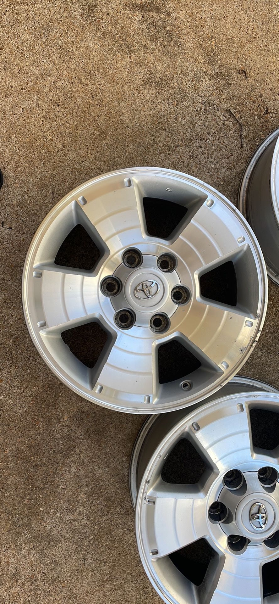 Stock 17” 6 Lug 2015 Toyota Tacoma Rims