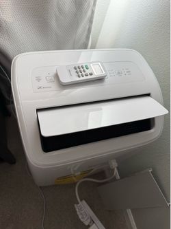 Hisense 8,000 BTU Dual Hose Portable Air Conditioner with Inverter and Wi-Fi