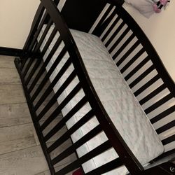 Baby Crib(Cuna  De Bebé) 
