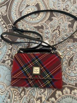 Dooney And Bourke Purse