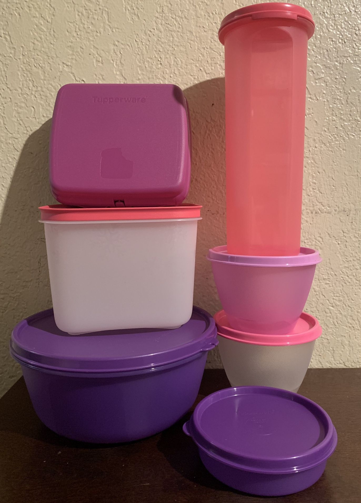 Tupperware Set
