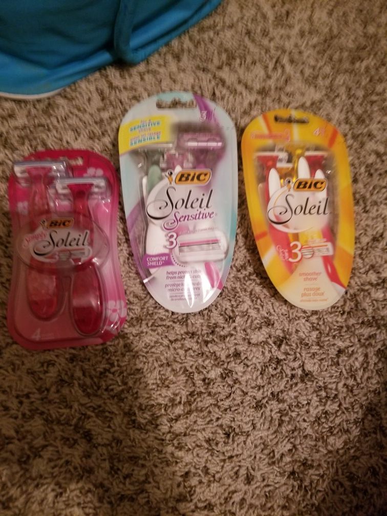 Women's Razor Bundle