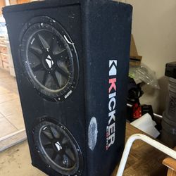Kicker Speakers with 1500 watt amp 