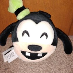 Disney Store Emoji Plush Goofy Face On Each Side! Brand New!
