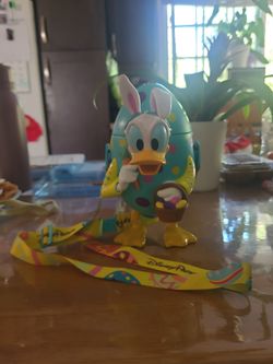 Donald Easter drink cup