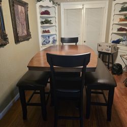 Dinning Room Table 