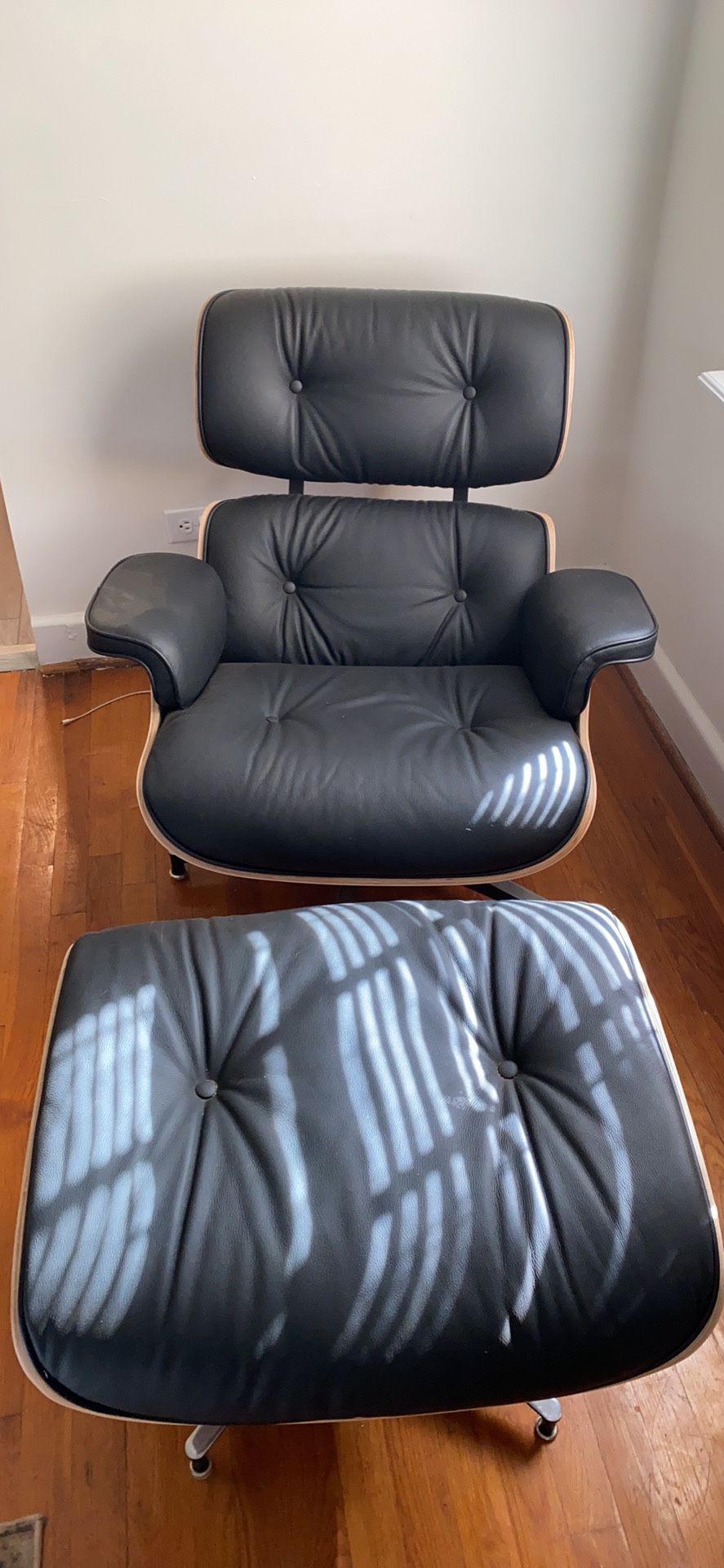 New Replica Eames Chair