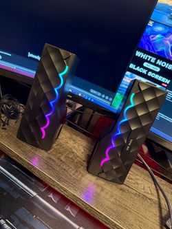 Monitor speakers