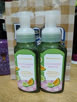 Bath & Body Works cucumber melon foaming hand soap x2 $10