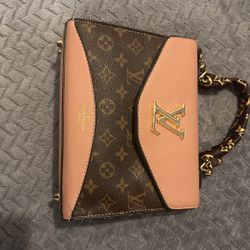 medium Hand purse 