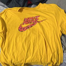 Nike Sneaker Box Standard T-shirt 