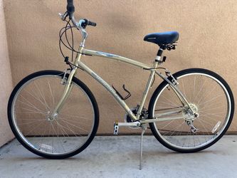 Mongoose Pro Crossway 250 hybrid/comfort bike