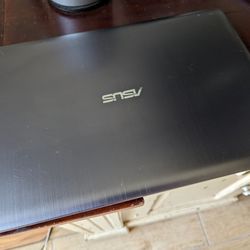 Asus Laptop - 1tb - 8gb RAM 