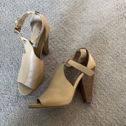 Steve Madden Heels - 8.5 Tan