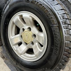 4- MICHELIN RADIAL XLT 