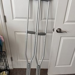 Crutches, One Is For 5’0-5-10, The Other Is 5’10-6’6