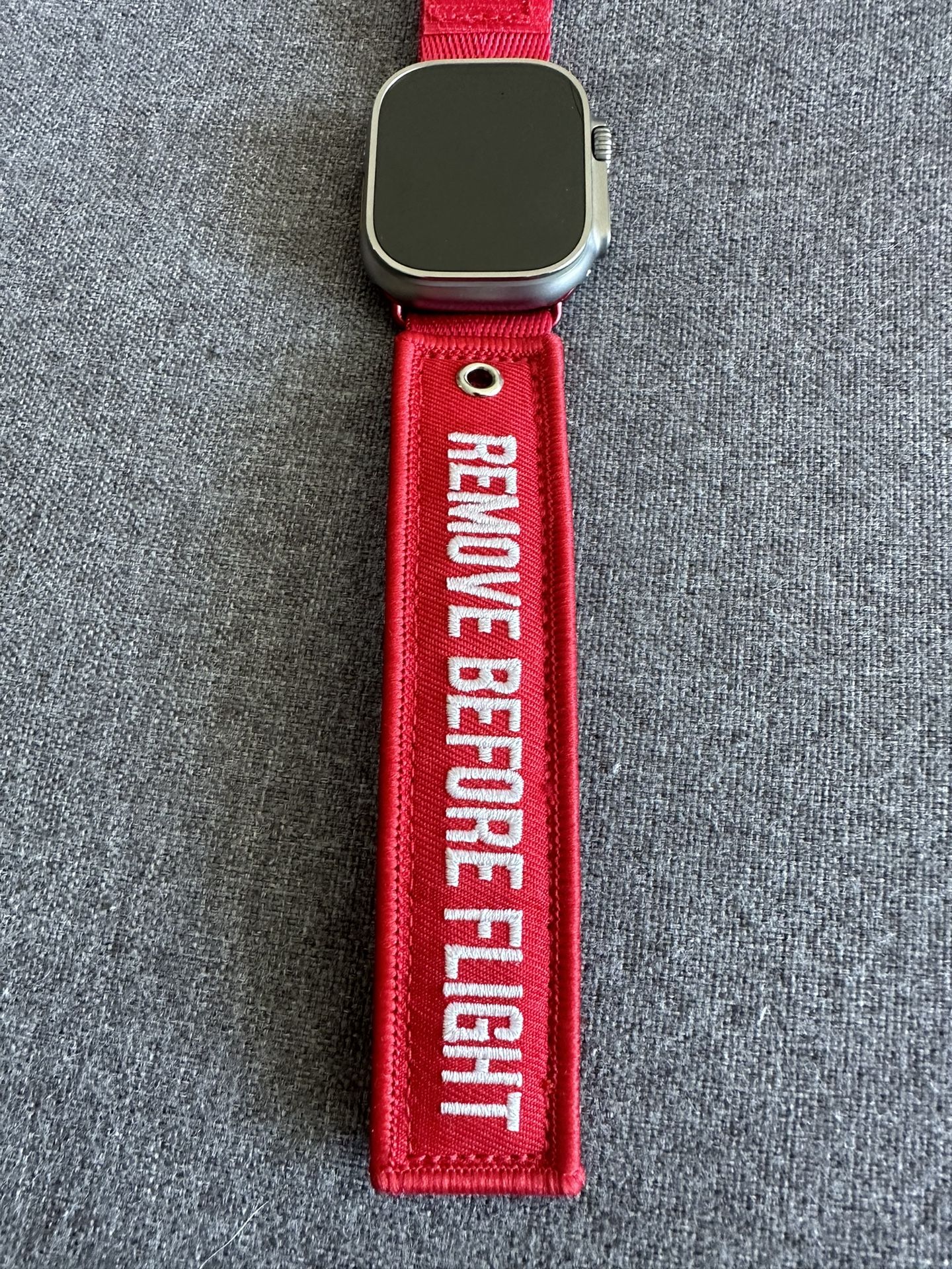 Remove before flight apple watch best sale band