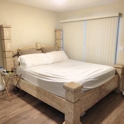 Beautiful California KING  Bed set
