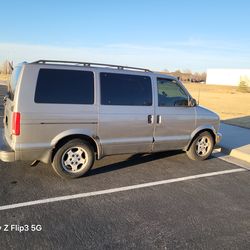 2005 Chevrolet Astro Van
