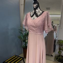 Hacemos Arreglos De  Toda Clase De Ropa