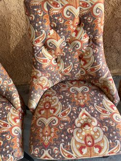 Living Room Chairs