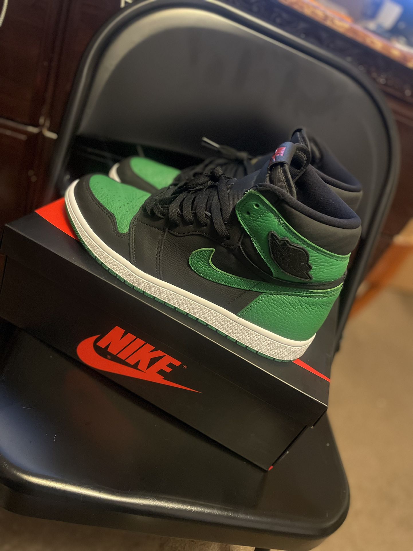 Size 11M Pine Green 1s 2.0