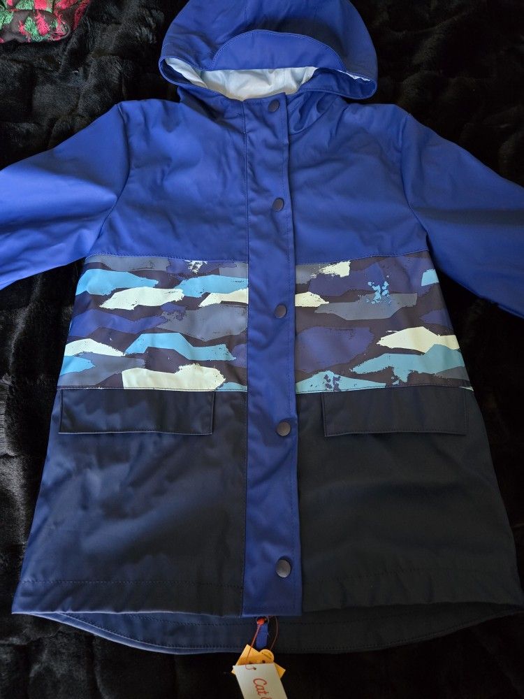 Boys Medium Raincoat